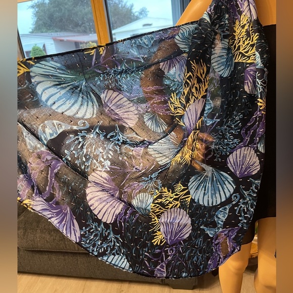 J JASÓN WU Printed Clíp Dot Scarf In Marine Blue - Picture 7 of 12